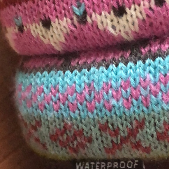 The North Face boots. - Picture 4 of 8